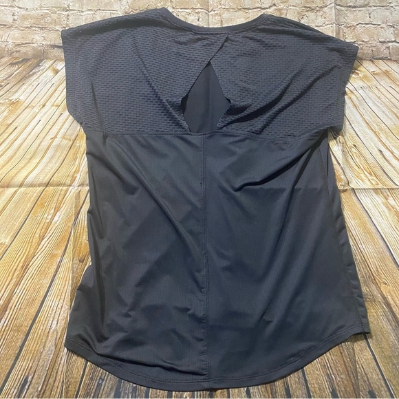 Asics Gray Mesh Cut Out Back Running Athletic Top - Picture 3 of 6